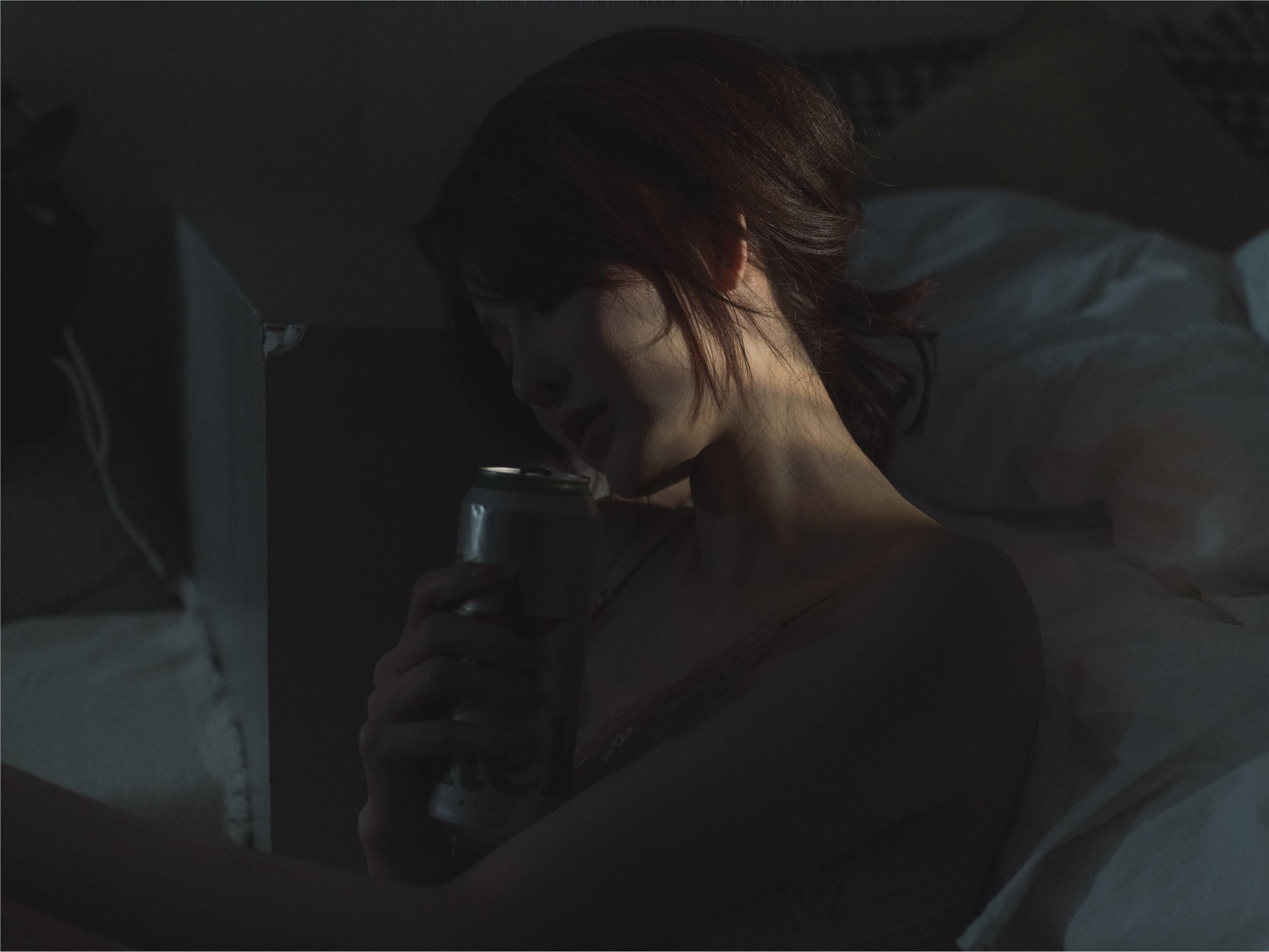 YITUYU艺图语 2025.01.15 转身离别 文文子